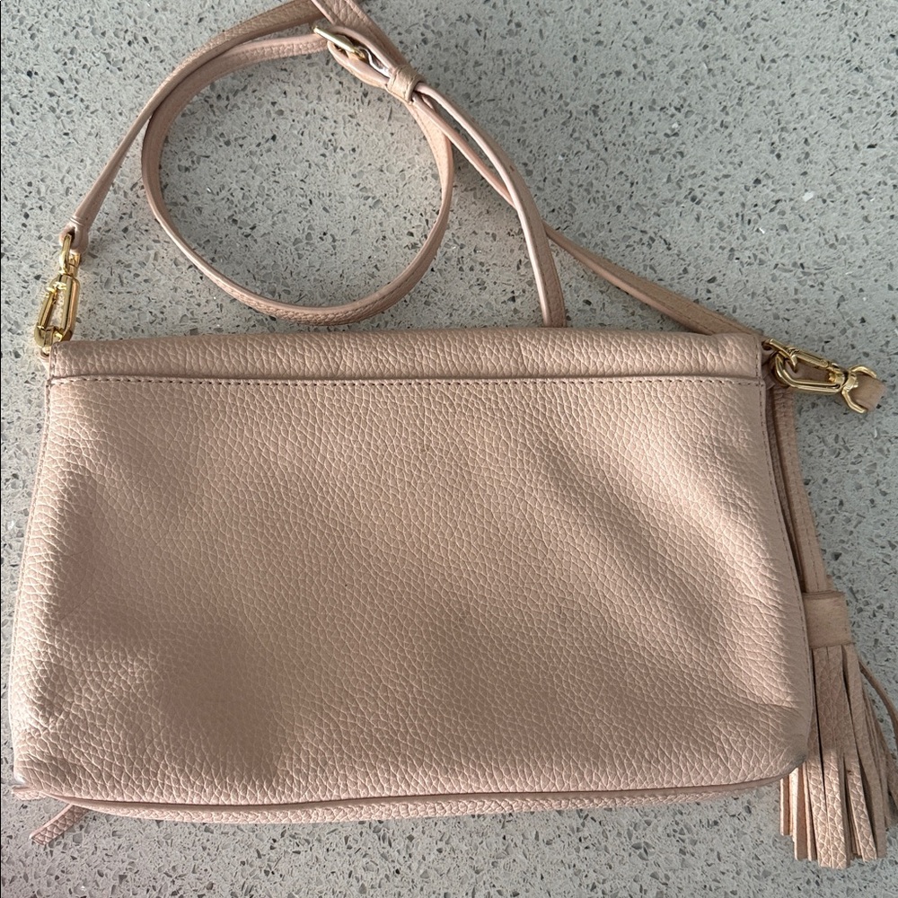 Tory Burch Blush Leather Crossbody with Tassel
Used - Picture 2 of 2